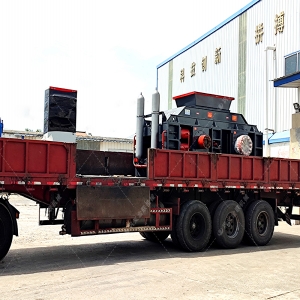 2PG1500x800大型直連式液壓對輥破碎制砂機發貨圖片