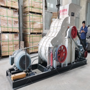 SCF88雙級粉碎機發貨圖片_發往廣東佛山_破碎高嶺土