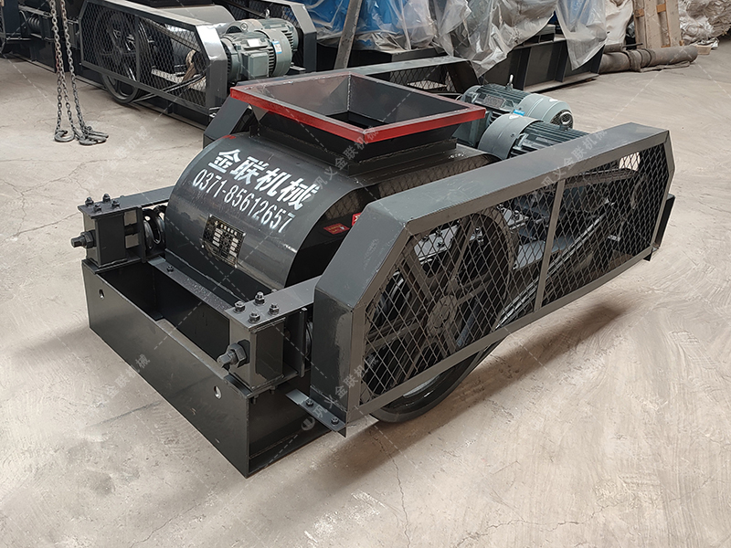 雙齒輥破碎機(jī)在使用過程中要如何維護(hù)保養(yǎng)？