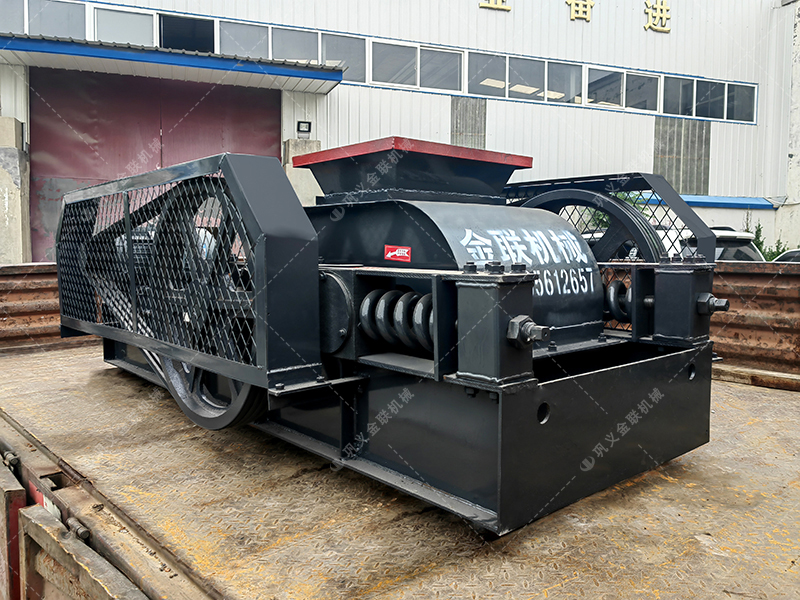 2PG400X250小型對輥破碎機發貨圖片_發往江蘇蘇州_破碎硅鐵